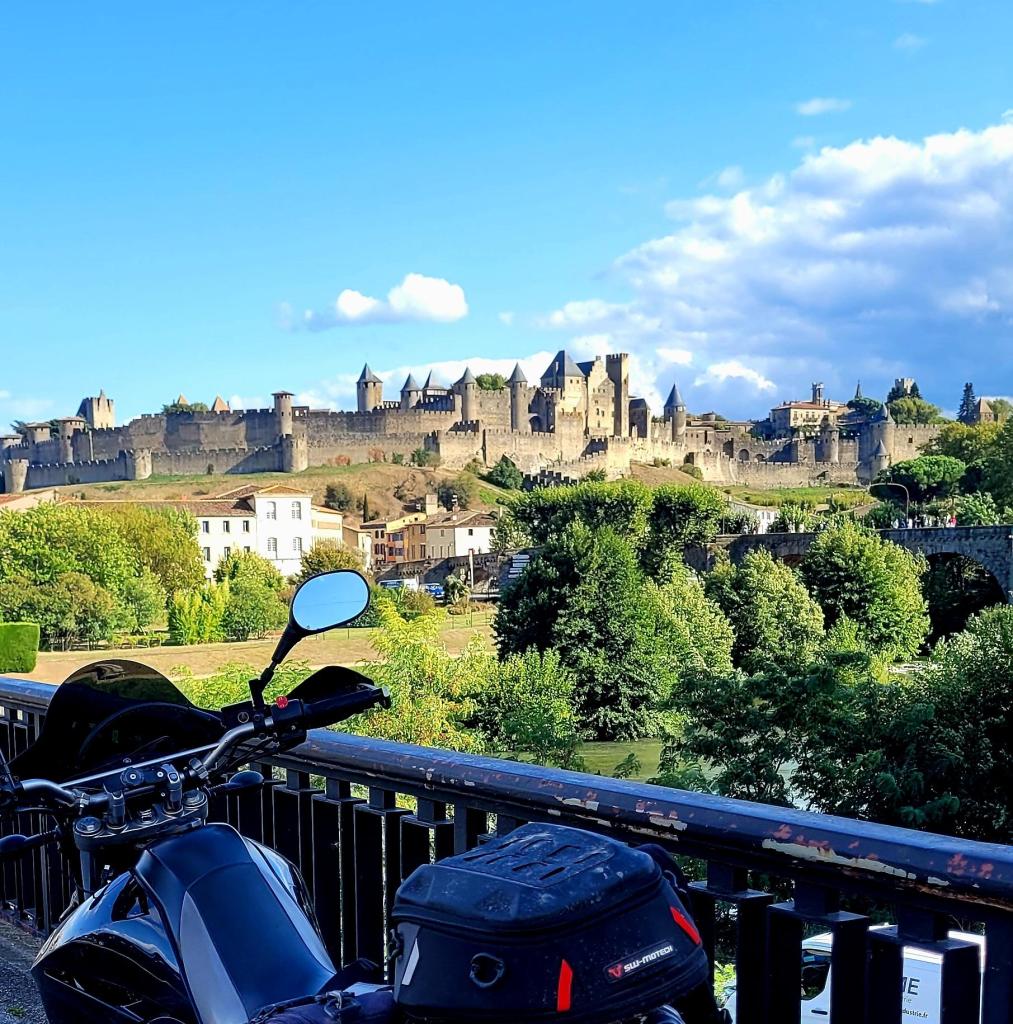randonnée trail moto Carcassonne