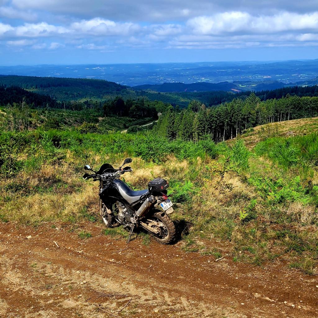 randonnée moto trail la montagne noire
